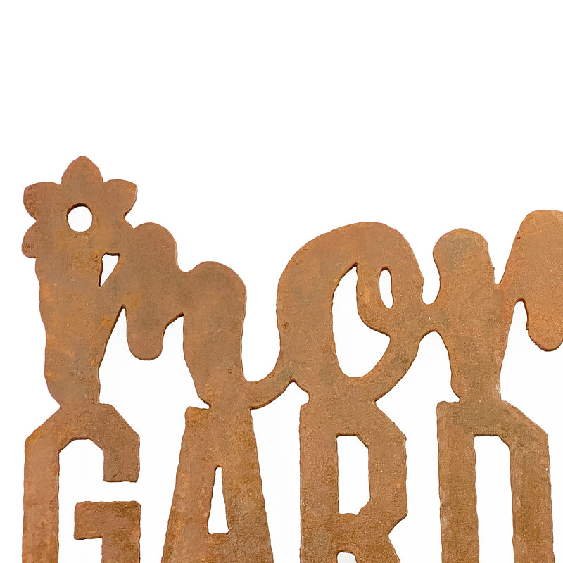 Mom´s Garden Stake Metal Sign Handmade Textured Finish | AIW-D-0002